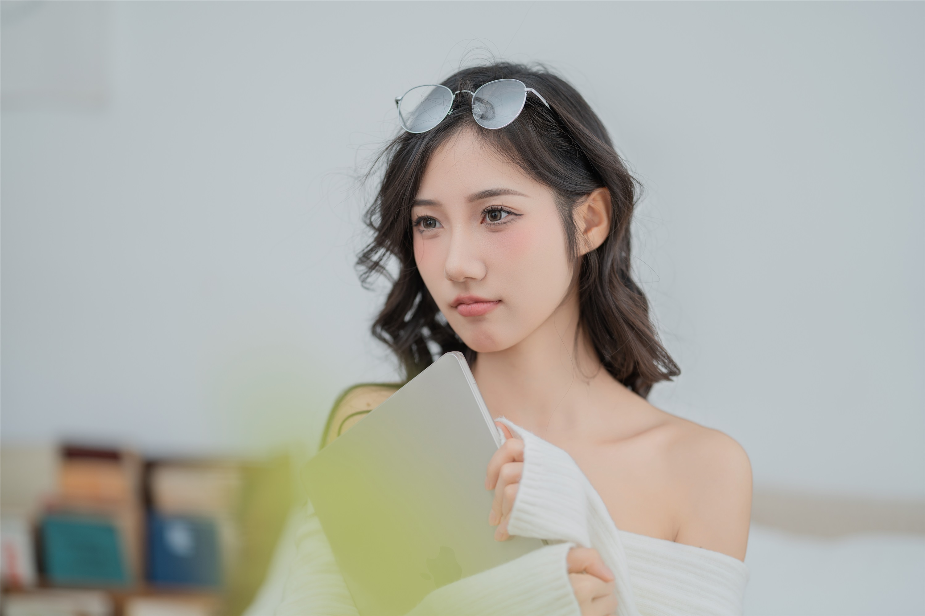 YITUYU艺图语 2025.01.19 白色毛衣 o1ne万